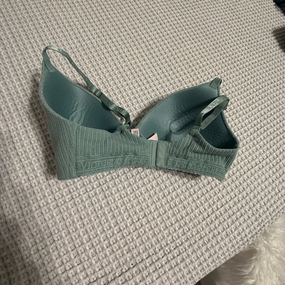 Victoria's Secret Sage Bra - Picture 3 of 5